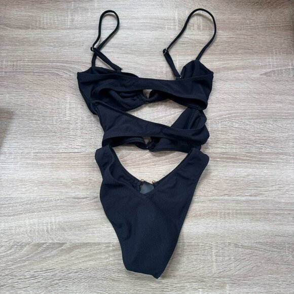 SAME Los Angeles Pierced One Piece Swim Suit Gold Ring Bikini in Black - Picture 4 of 12